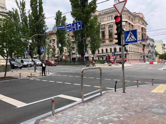 В КГГА похвастались, что сделали улицу Пушкинскую комфортной для велосипедистов (фото)