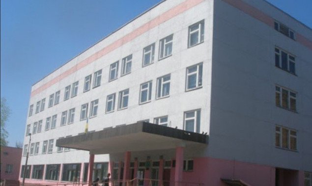 Фасад детской поликлиники Соломенского района утеплят за 11,6 млн гривен