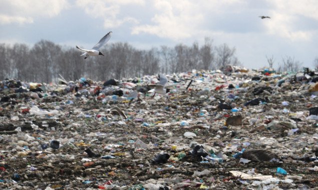 Киевоблсовет выделил более 26 млн гривен на ликвидацию мусорных свалок