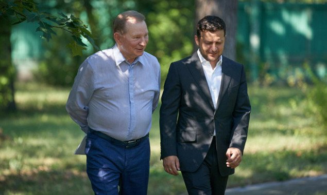 Леонид Кучма передумал возглавлять Украину в контактной группе по Донбассу, Владимир Зеленский отнесся с пониманием