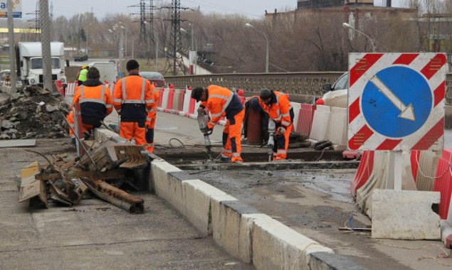 “Киевавтодормост” хочет отремонтировать путепровод по ул. Сержа Лифаря