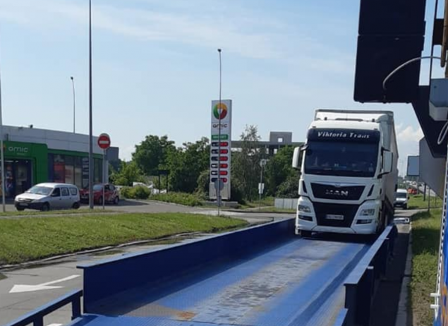 За неделю на въездах в Киев взвесили 5 761 грузовик