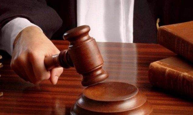 Суд отправил под стражу подростка, подозреваемого в убийстве ребенка в Яготине на Киевщине