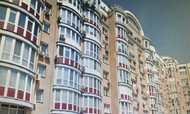 Прокуратура подозревает бывшего судью и адвоката в легализации незаконно отчужденных объектов недвижимости в Киеве
