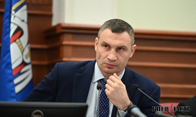 Томенко: Прикриваючись приватизацією, Кличко збирається розпродати 600 об’єктів, що належать киянам