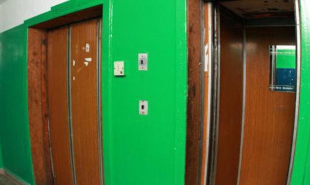 В 75 домах Киева отремонтируют лифты (адреса)