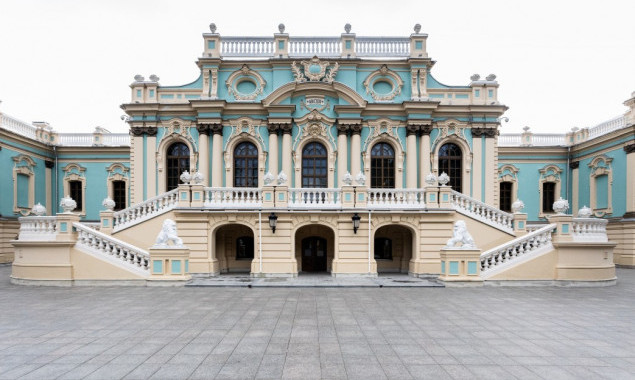 Мариинский дворец в Киеве обещают открыть для посетителей с 4 сентября (фото)