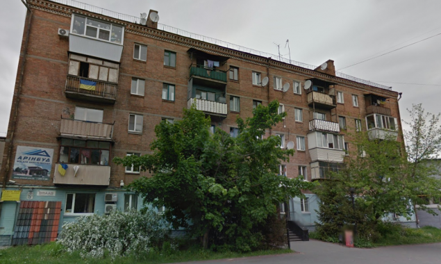 Жилую многоэтажку по улице Куреневской, 15-А не могут принять в коммунальную собственность Киева с 2002 года