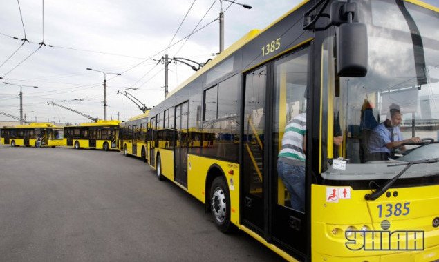 Движение трех столичных троллейбусов будет изменено в ночь на 25 сентября