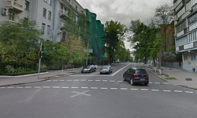 В ночь на 3 сентября будет ограничено движение на одной из центральных улиц Киева (схема)