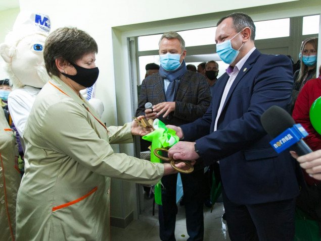 У селі Луб’янка, яке увійшло до Бучанської ОТГ, відкрили нову сучасну амбулаторію