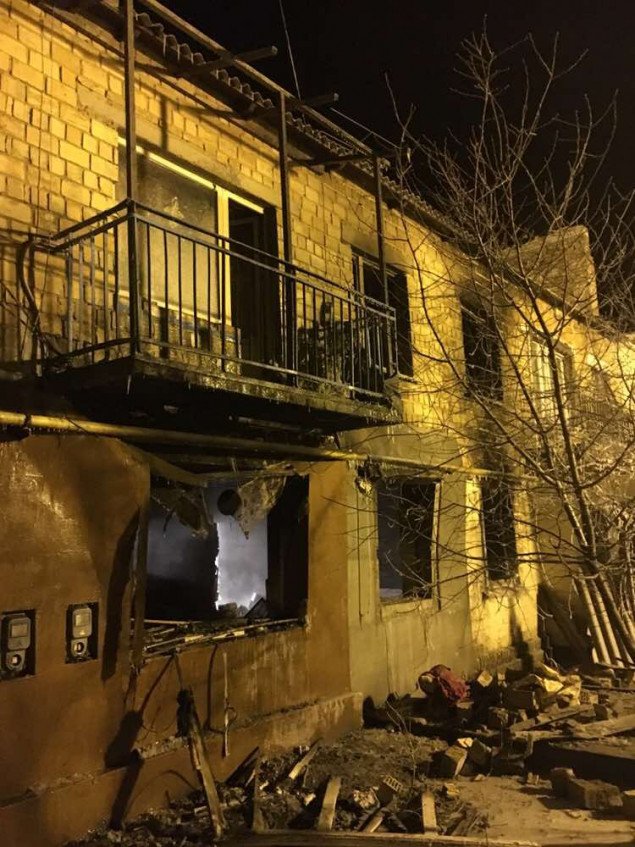 В Макаровском районе жители получили восстановленное после взрыва газа жилье