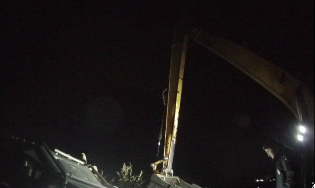Незаконную добычу песка на землях водного фонда обнаружили в Кийлове на Киевщине (видео)
