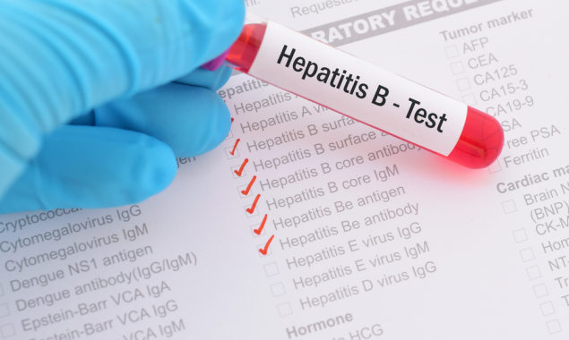 Клиники Киева получили быстрые тесты на гепатит В (список)