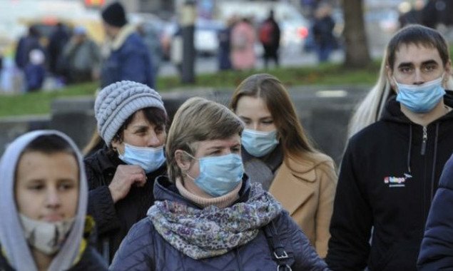 За добу коронавірус підтверджено в 877 жителів Київщини