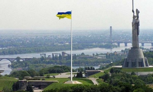 Мэр Киева поздравил военных с Днем Вооруженных сил Украины