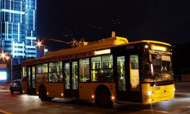 В ночь на 31 декабря ряд столичных троллейбусов изменит режим работы и маршруты