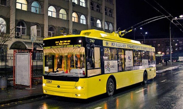 В ночь на среду, 13 января, столичный троллейбус №27 будет работать в сокращенном режиме
