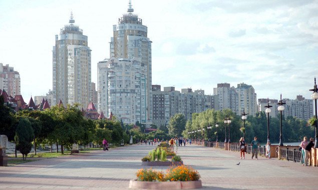 Киевсовет рассмотрит возможность сохранить от застройки сквер по улице Героев Сталинграда на Оболони