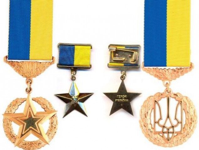 Погибшим при крушении самолета МАУ в Иране членам экипажа присвоены звания Героев Украины
