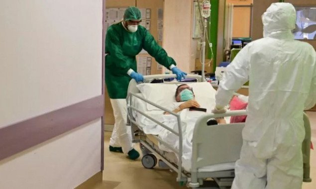 За сутки в Украине выявили более 6 тысяч носителей коронавируса