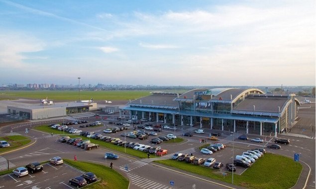 Власти Киева распорядились провести реконструкцию аэродрома международного аэропорта “Киев” (Жуляны)