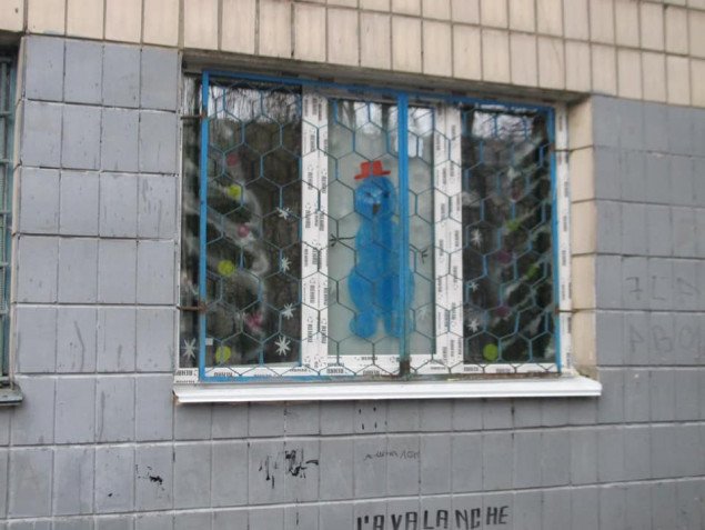 БФ “Соломенский” заменил окна в Семейном клубе развития особых детей