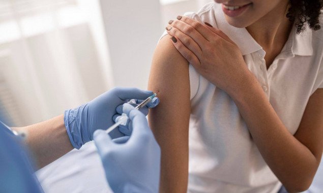 Київщина займає перше місце в Україні за динамікою вакцинації