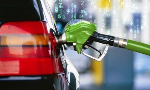 АМКУ рекомендовал крупнейшим АЗС снизить цены на топливо