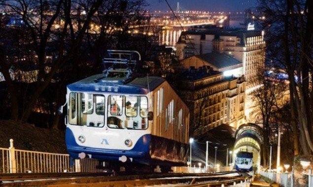 “Киевпастранс” объявил международный тендер на приобретение двух новых кабин для Киевского фуникулера