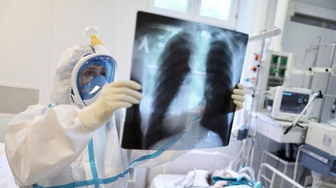 В Украине за сутки выявили 7 235 новых носителей коронавируса