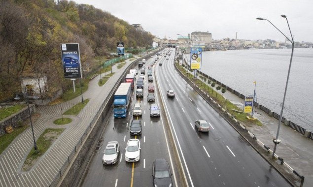 Максимальная скорость движения на некоторых улицах Киева не будет увеличена до 80 км/час с 1 апреля, - КГГА