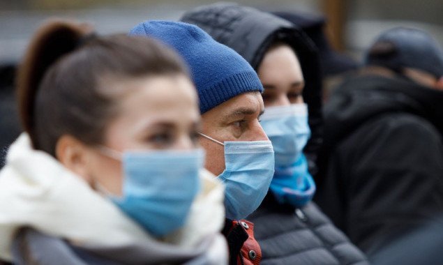 Ще 690 мешканців Київщини захворіли на коронавірус