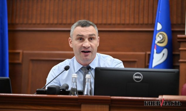 Фракция Кличко не поддержала обращение Киевсовета к правительству о прямой закупке вакцин Киевом