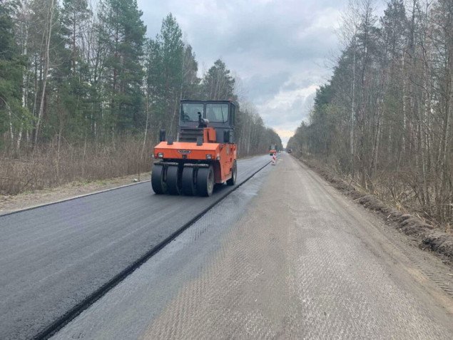Дорогу до Чорнобиля в рамках “Великого будівництва” оновили за кілька тижнів