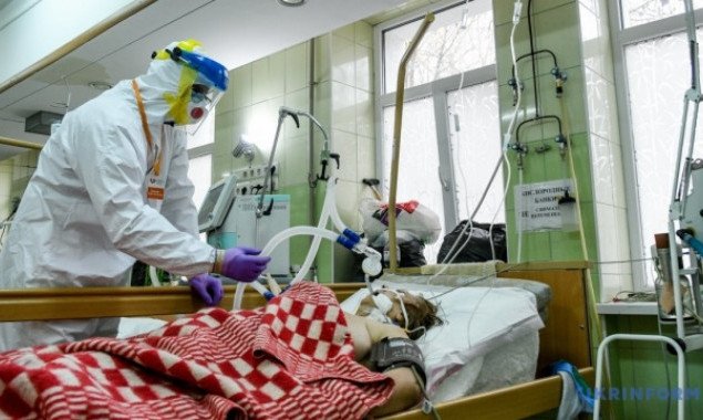 За минувшие сутки в Украине зафиксировано почти 5,4 тысячи новых случаев COVID-19