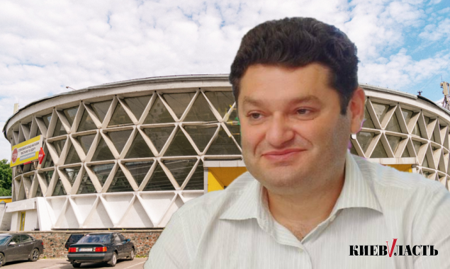 Застройщику из Днепра с первой попытки не удалось получить землю под “круглым” рынком в Киеве