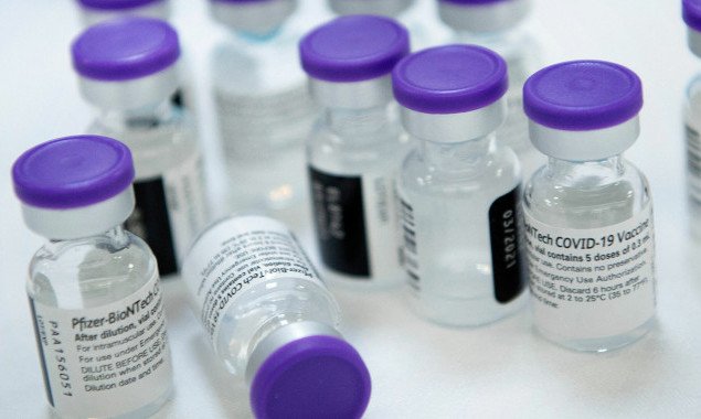 Поликлиника МВД получила вакцину Пфайзер