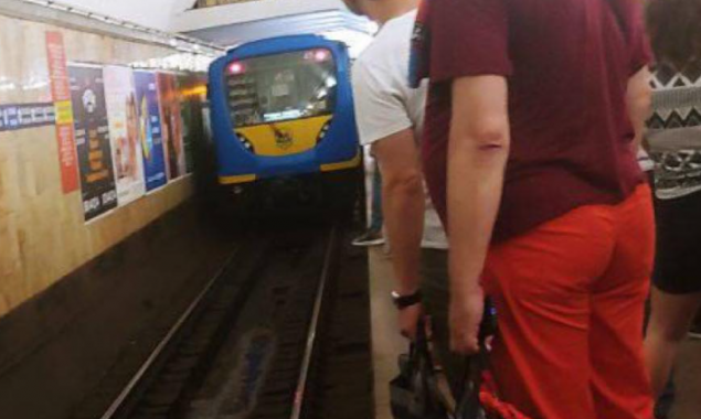 Работа “синей” ветки столичного метро изменена из-за чрезвычайного происшествия