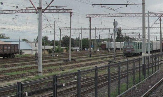 После падения с полки в поезде Рахов-Киев умер мужчина