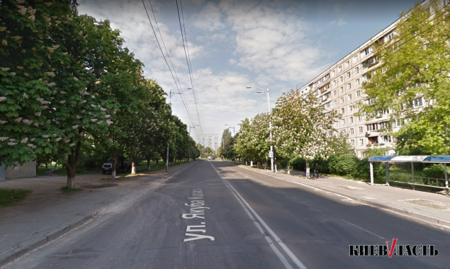 Завтра, 26 июня, на улице Якуба Коласа в Киеве на два дня частично ограничат движение транспорта