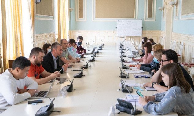 В Киеве усовершенствуют процедуру рассмотрения и реализации электронных петиций и интеграции с порталом “Дія”