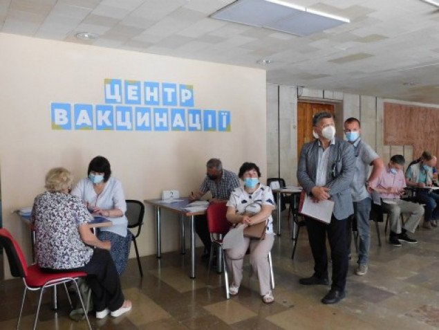 На Киевщине заработали еще три центра вакцинации