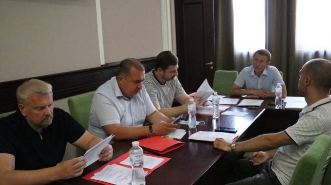 Розподіляти субвенції між громадами потрібно за погодженням з бюджетною комісією облради, – депутат КОР Кузьменко