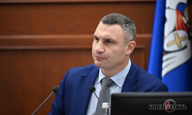 Сессия Киевсовета сорвалась из-за попыток Кличко взять под контроль 2 ключевые комиссии, - Сазонов