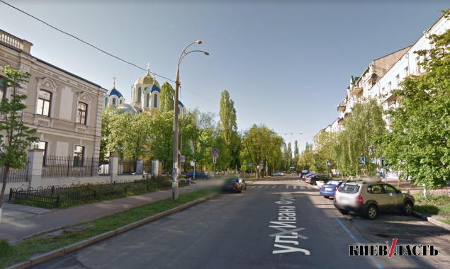 На улице Ивана Франко в Киеве до конца лета будут ограничивать движение транспорта