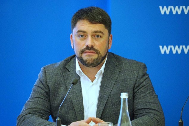 Исполнительная власть КГГА работает неэффективно, - депутат Киевсовета Трубицын