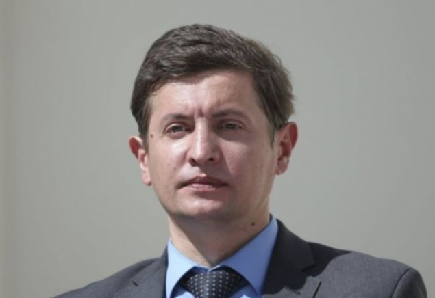 После тяжелого инсульта скончался известный журналист Юрий Рыбачук
