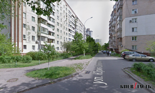 На улице Шевелёва в Киеве до вечера перекрыли движение транспорта (схема объезда)