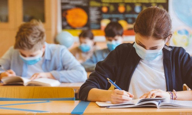 Общеукраинский рейтинг школ по результатам ВНО 2021 возглавил столичный лицей
